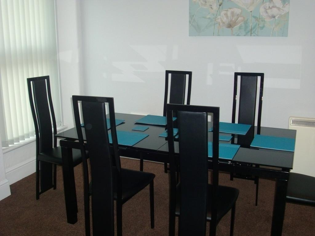 Lockinbar Holiday Apartments Tenby Extérieur photo
