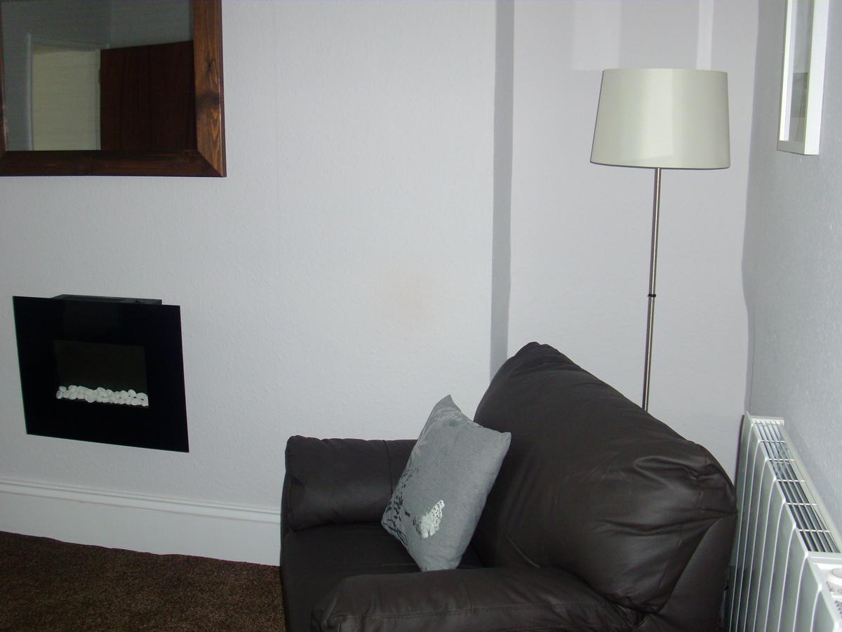 Lockinbar Holiday Apartments Tenby Extérieur photo